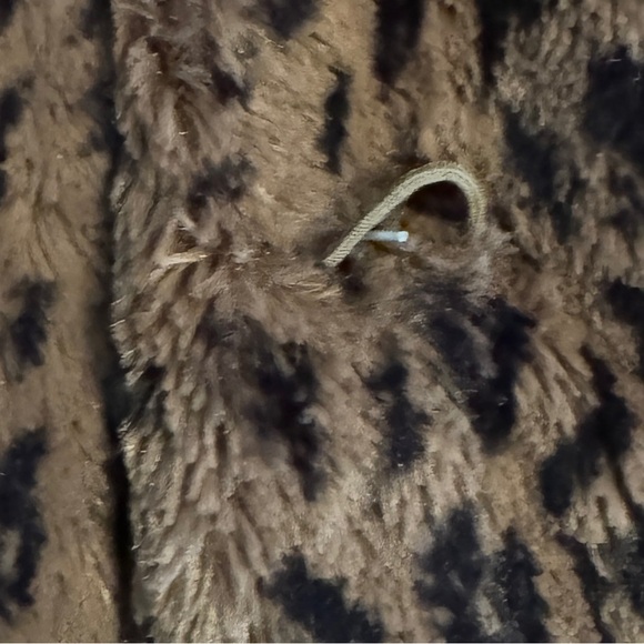 Dennis Basso Brown and Black Puffer Jacket - Picture 8 of 10